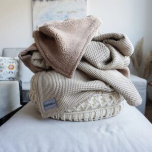 Blanketino Kuscheldecke Teddy: Flauschiger geht’s nicht!